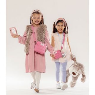 NOVINKA a TIP na dárek ke DNI DĚTÍ! Stylové dětské fotoaparáty od rakouské značky Hoppstar! Designově krásné, odolné,...